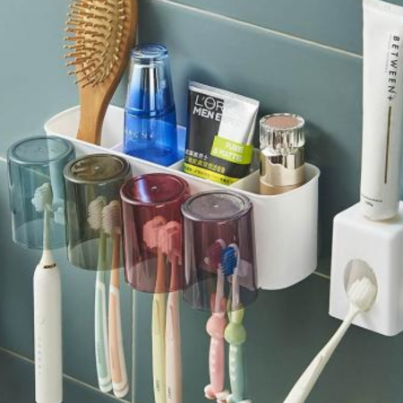 Tooth brush holder